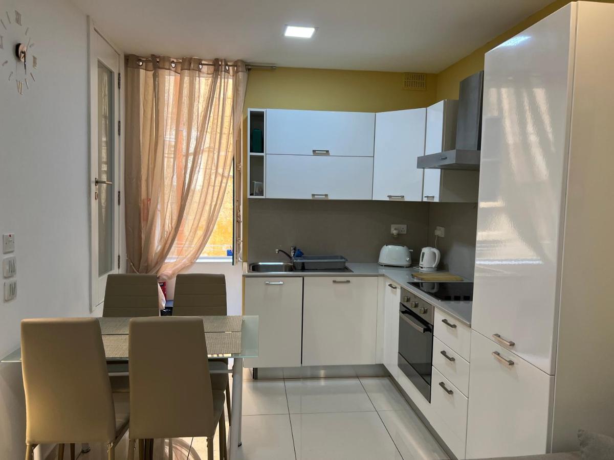 St. Elmo Apartments Βαλέτα Εξωτερικό φωτογραφία